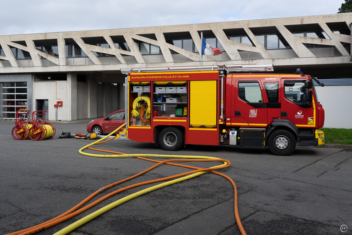 Sapeurs-pompiers du SDIS 35 (Ille-et-Vilaine) - Exercice incendie