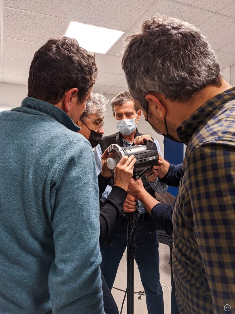 Coulisse, Backstage, Formation, photographie, "photographe-vidéaste, un métier", Institut national de l'audiovisuel, INA, 2022, Paris, Studio, Agence Waka / Coline Ferro